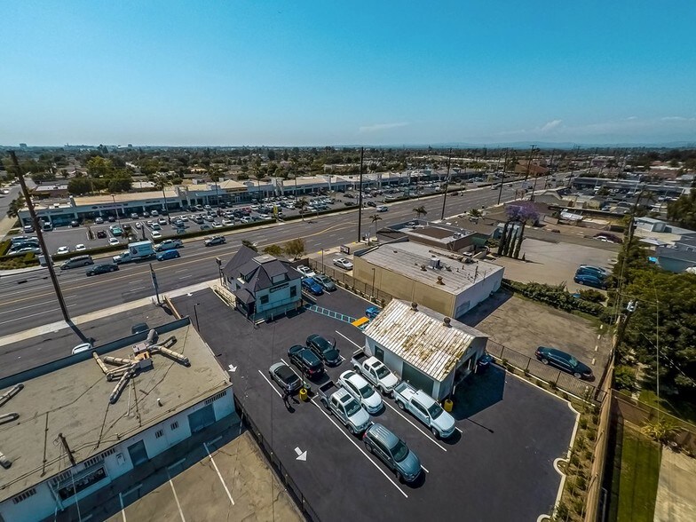 More Photos Of 745 N Tustin St, Orange Office For Sale