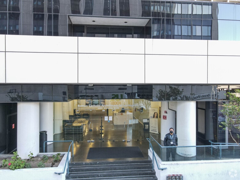 More Photos Of 3424 Wilshire Blvd, Los Angeles Office For Lease