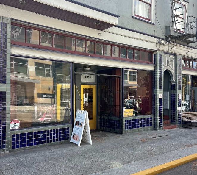 More Photos Of 2122 Dwight Way, Berkeley Apartments For Lease