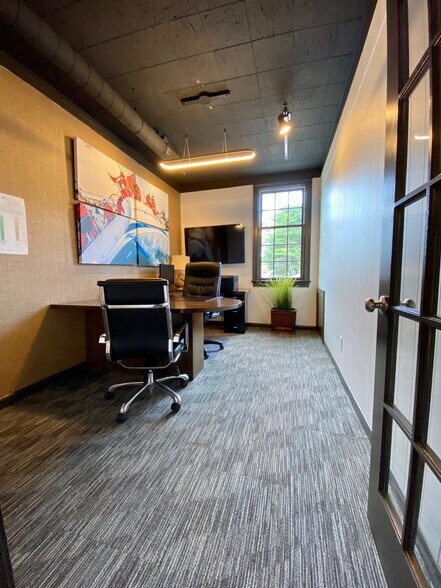 More Photos Of 111 Forbes St, Annapolis Office For Lease