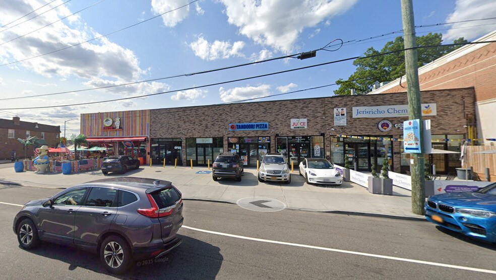 More Photos Of 247-25 Jericho Tpke, Bellerose Auto Dealership For Lease