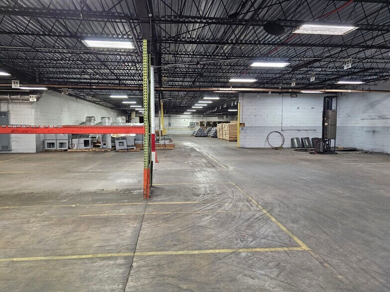 More Photos Of 213 Dennis St, Athens Industrial For Lease