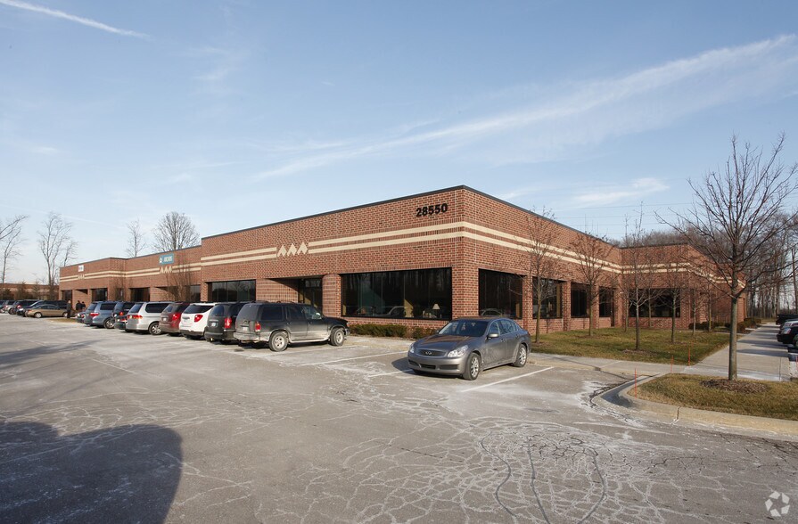 Primary Photo Of 28550 Cabot Dr, Novi Light Manufacturing For Lease