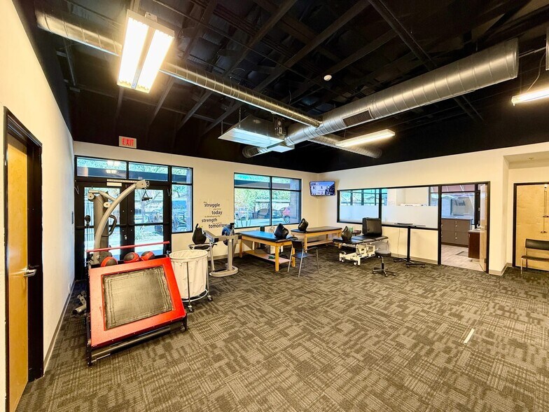 More Photos Of 1472 E Williams Field Rd, Gilbert Medical For Sale