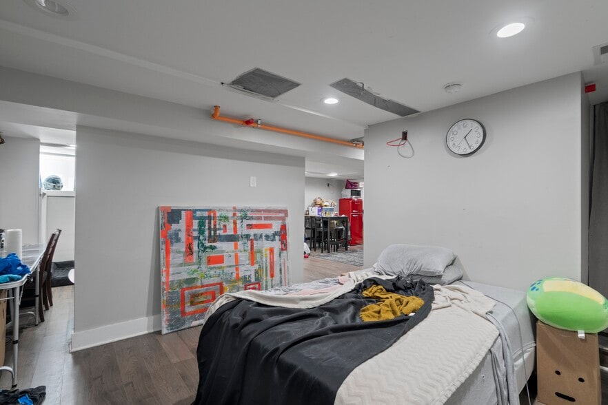 More Photos Of 2519 Liberty Heights Ave, Baltimore Apartments For Sale