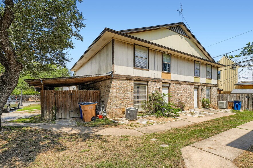 Primary Photo Of 5803 Cougar Dr, Austin Apartments For Sale