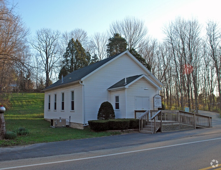 More Photos Of 1050 E Spring Valley Paintersvil Rd, Xenia Religious Facility For Sale