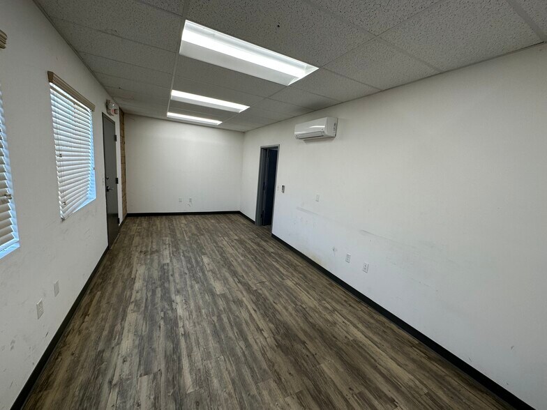 More Photos Of 501 Workman St, Bakersfield Light Distribution For Lease