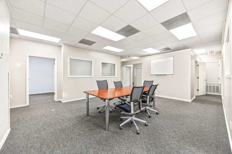 More Photos Of 18965 FM 2252, Garden Ridge Office For Sale
