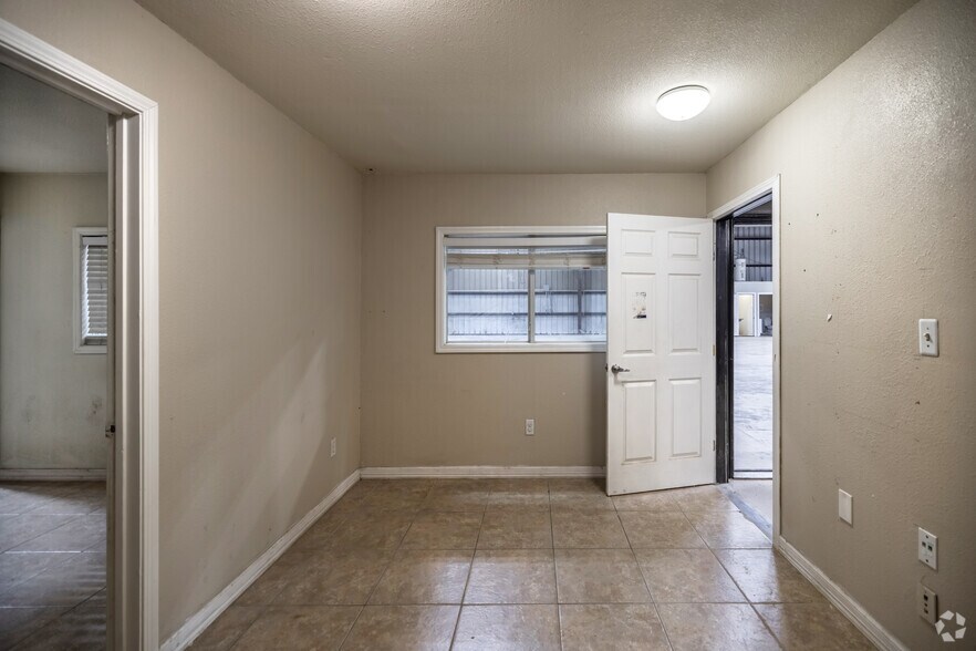 Photo of 1st Floor Ste 5858