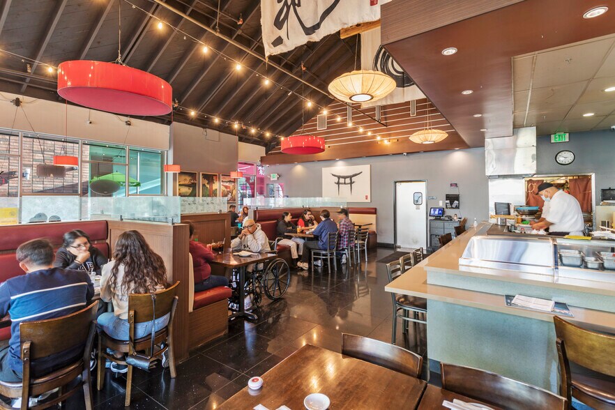 More Photos Of 8236-8274 Firestone Blvd, Downey Unknown For Lease