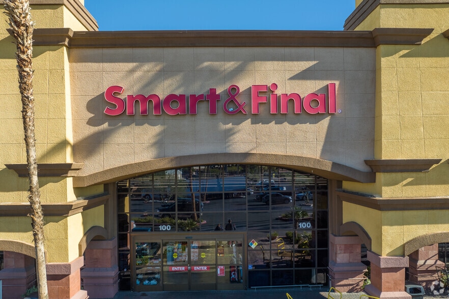 More Photos Of 10050 S Eastern Ave, Henderson General Retail For Lease