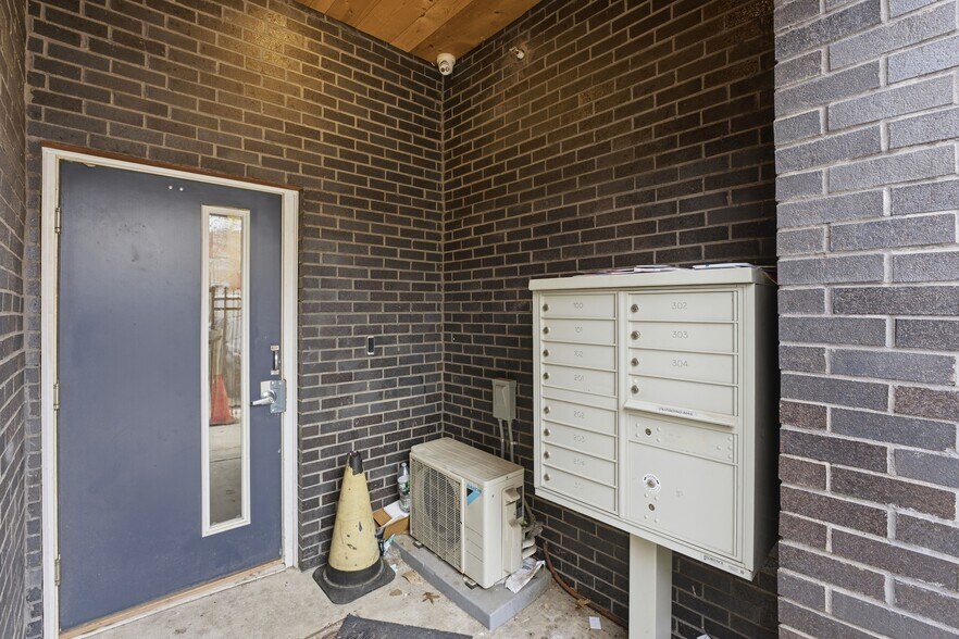 More Photos Of 2440 Kensington Ave, Philadelphia Apartments For Sale