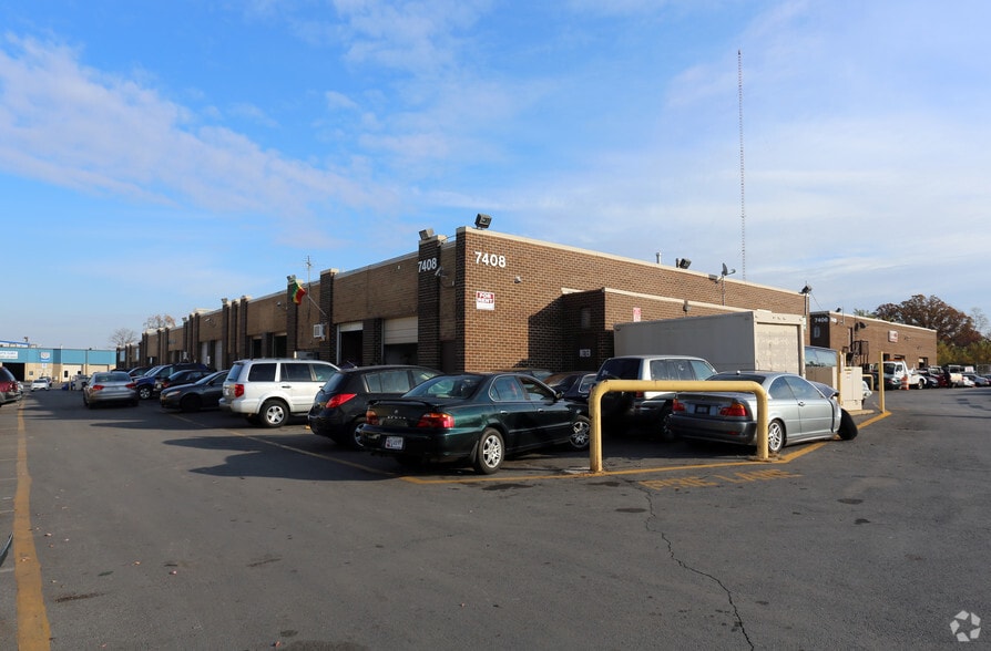 More Photos Of 7408 Westmore Rd, Rockville Service For Sale