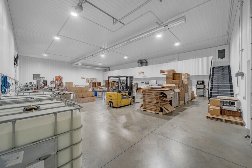 More Photos Of 2618 Eastgate Dr, Boone Industrial For Sale