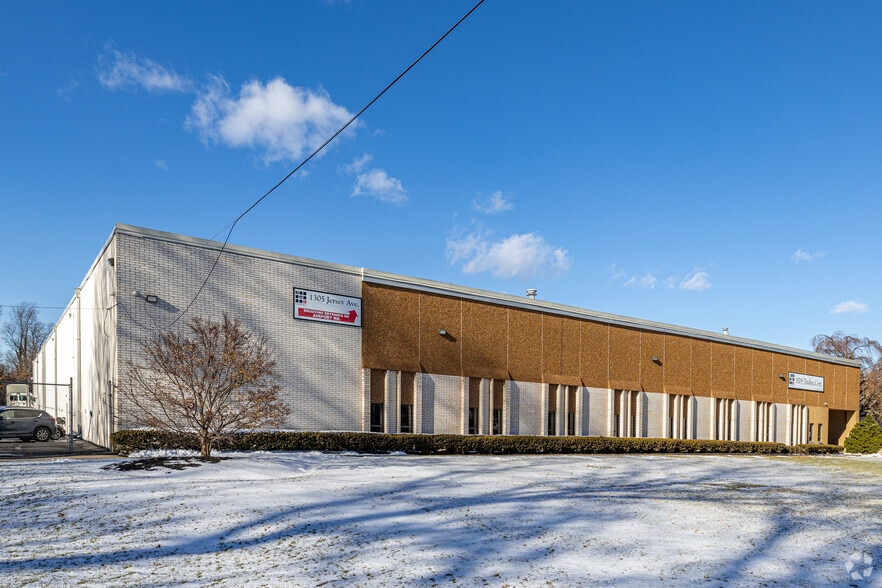 More Photos Of 1305 Jersey Ave, North Brunswick Warehouse For Sale