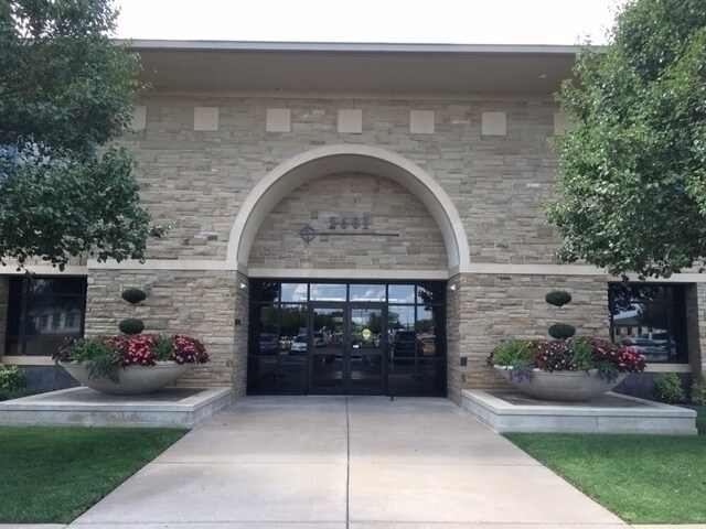 More Photos Of 2601 Kelley Pointe Pky, Edmond Medical For Sale