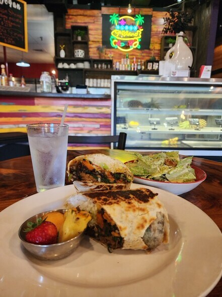 More Photos Of 66-437 Kamehameha Hwy, Haleiwa Storefront Retail Office For Lease