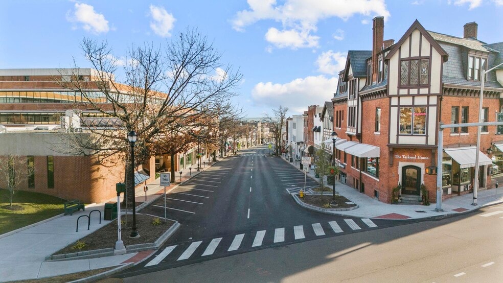 More Photos Of 38-40 Greenwich Ave, Greenwich General Retail For Sale