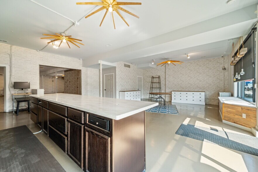 More Photos Of 214 Broadway St, Marine City Storefront For Sale