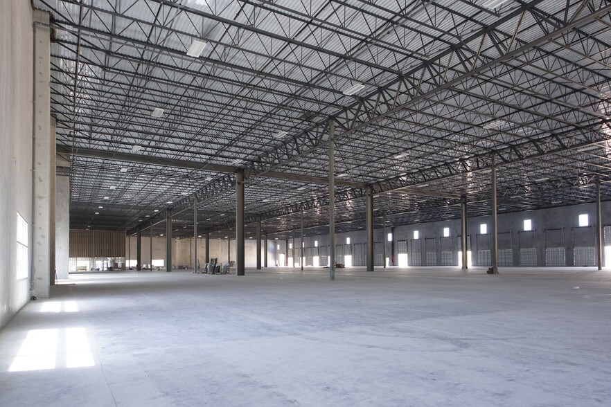 More Photos Of 20351 Sheridan St, Fort Lauderdale Unknown For Lease