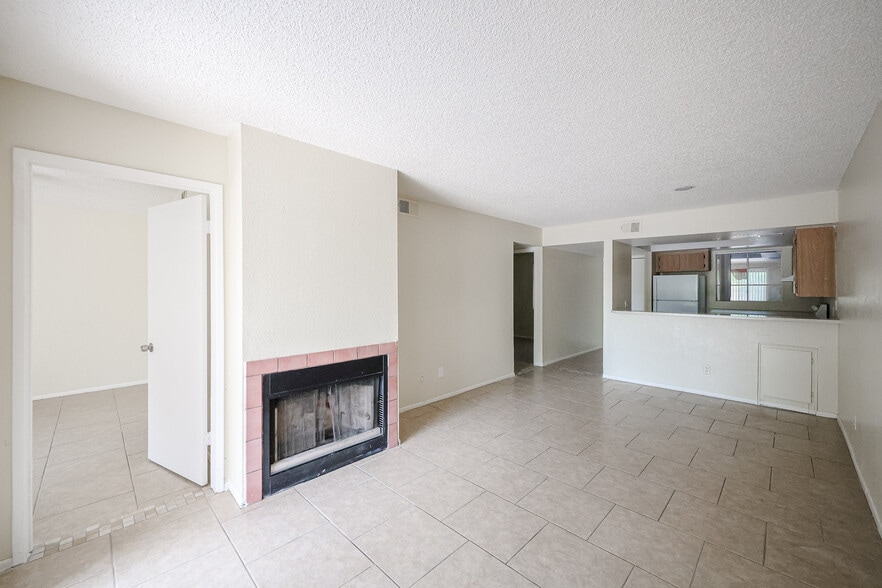 More Photos Of 5343 E Taylor St, Phoenix Apartments For Sale