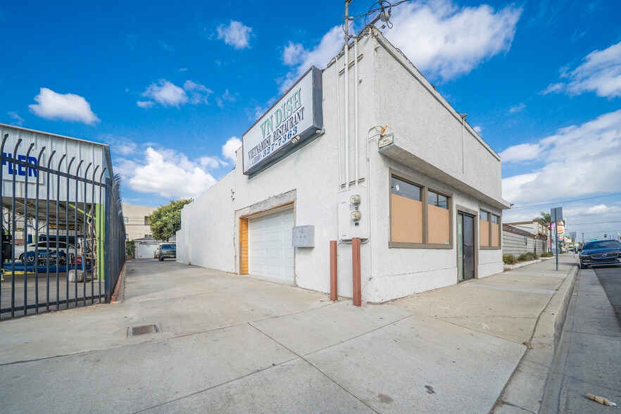 More Photos Of 14415 S Western Ave, Gardena Storefront Retail Residential For Sale