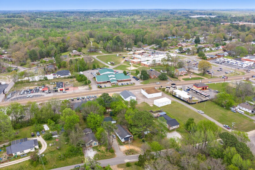 More Photos Of 252 N Main St, Lexington Multifamily For Sale