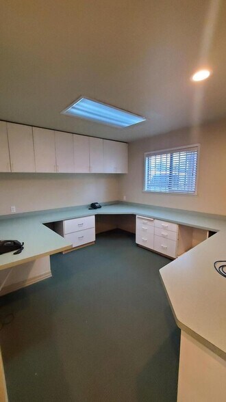 More Photos Of 2740 W Main St, Visalia Medical For Lease