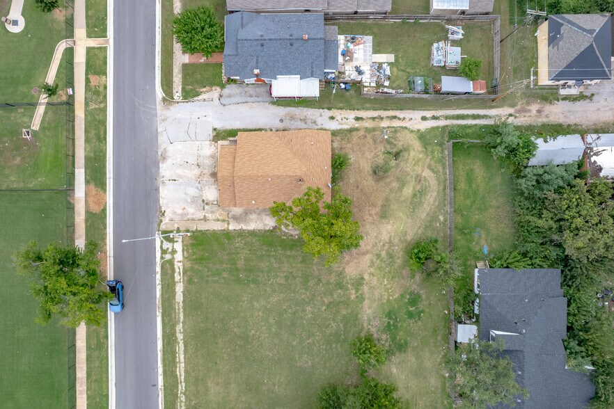 More Photos Of 230 SW 27th St, Oklahoma City Office Residential For Sale