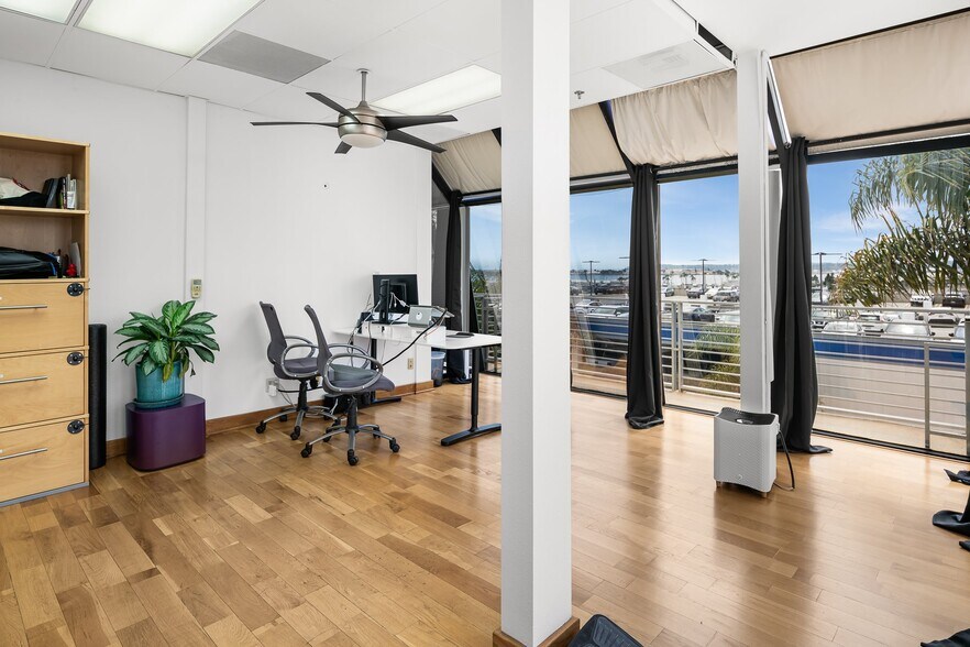 More Photos Of 2535 Kettner Blvd, San Diego Office Residential For Lease