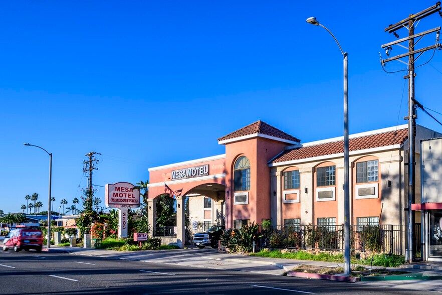 More Photos Of 2205 Harbor Blvd, Costa Mesa Hotel For Sale