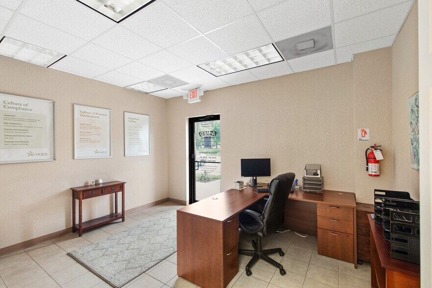 More Photos Of 1125 Cypress Station Dr, Houston Medical For Sale