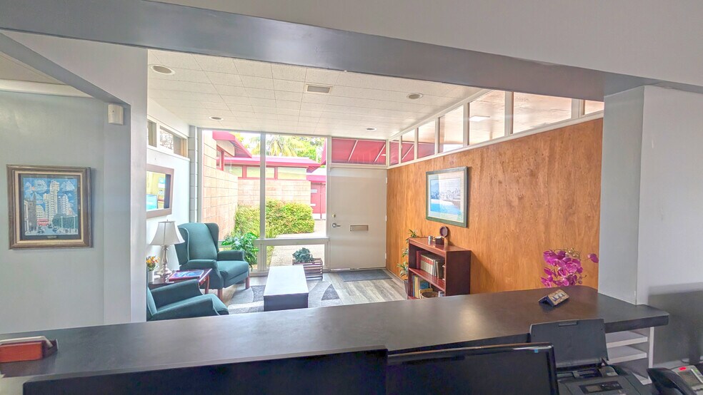 More Photos Of 101 W Arrellaga St, Santa Barbara Medical For Sale