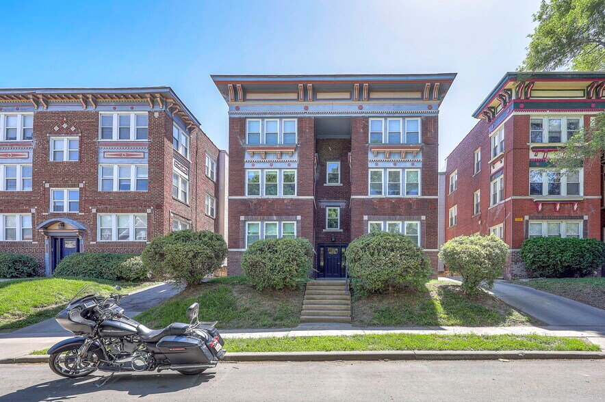 More Photos Of 4017-4023 Harrison St, Kansas City Apartments For Sale