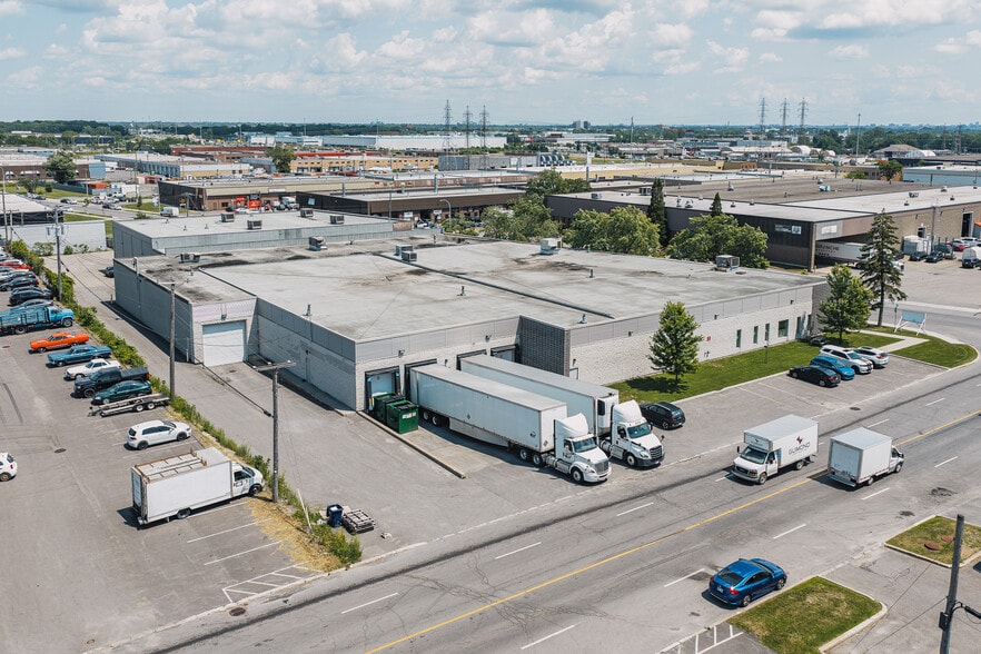 Primary Photo Of 1755 Rue Berlier, Laval Warehouse For Sale
