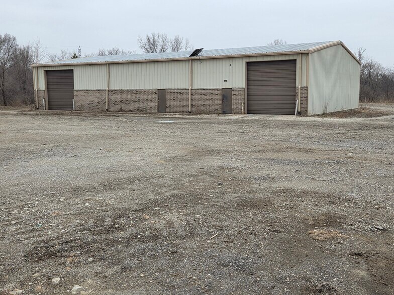 More Photos Of 1720 Workers Ct, Joliet Warehouse For Lease