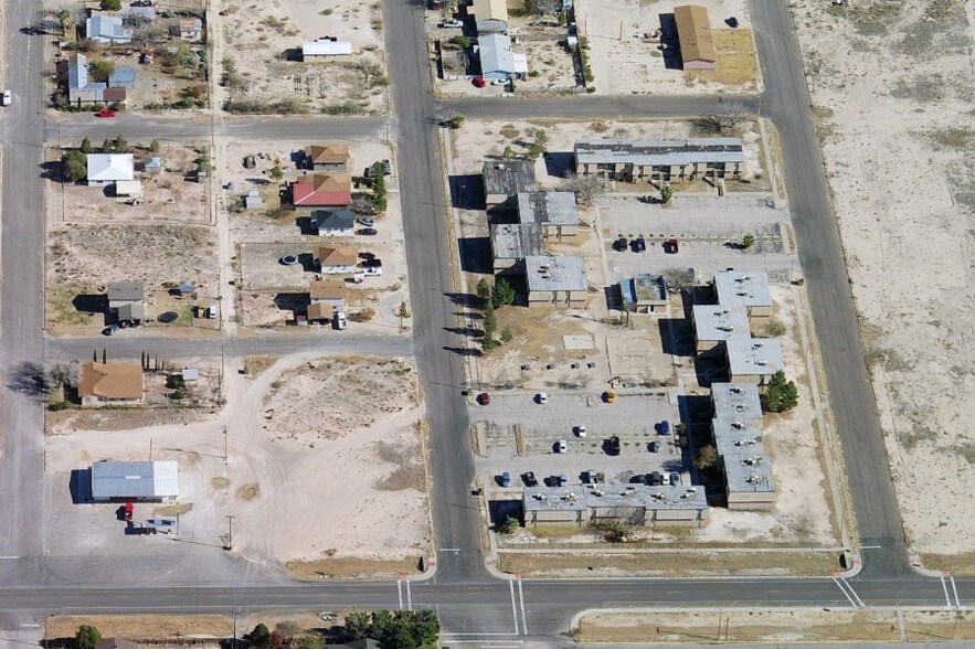 More Photos Of 1101 W Sherer St, Fort Stockton Apartments For Sale