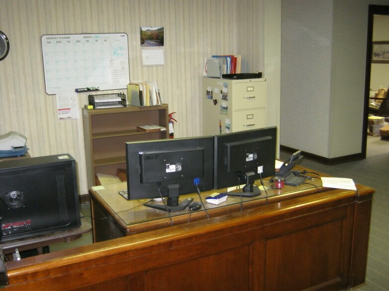 More Photos Of 922 Oak St, Kansas City Office For Sale