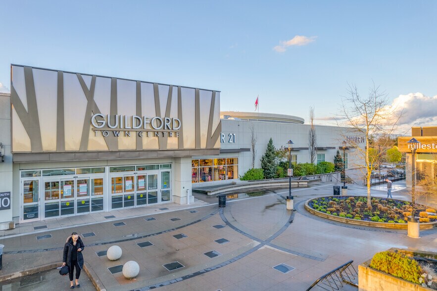 More Photos Of 10355 152nd St, Surrey Storefront For Lease