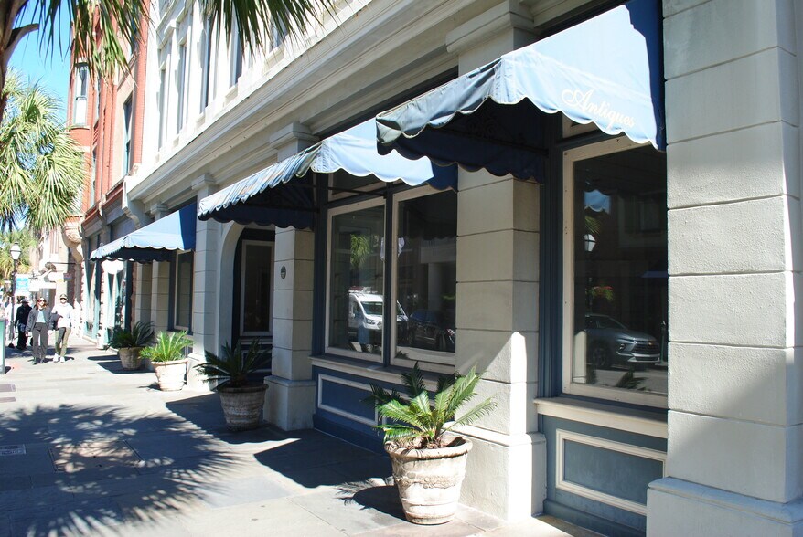 More Photos Of 204 King St, Charleston Storefront Retail Residential For Lease