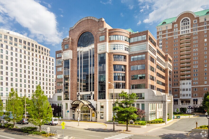 Primary Photo Of 4350 N Fairfax Dr, Arlington Office For Lease