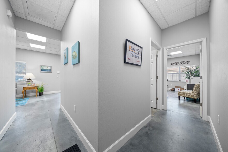 More Photos Of 943 NW 17th Ave, Ocala Warehouse For Sale