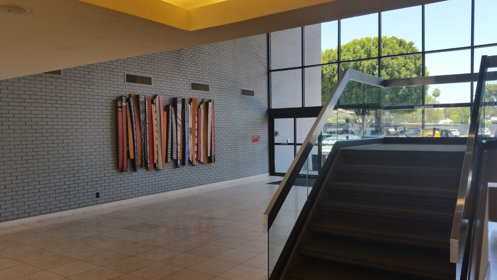 More Photos Of 3033 N 44th St, Phoenix Office For Lease