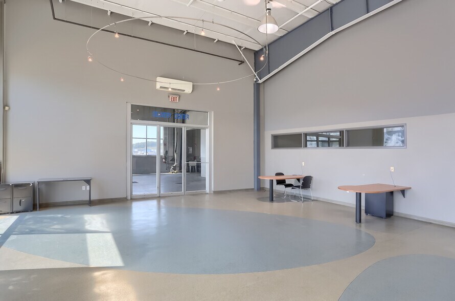 More Photos Of 3 Superior Way, Uniontown Auto Dealership For Sale