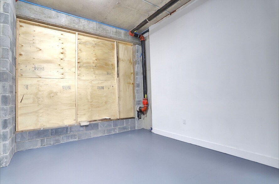 More Photos Of 557 1st St, Hoboken Storefront Retail Residential For Lease