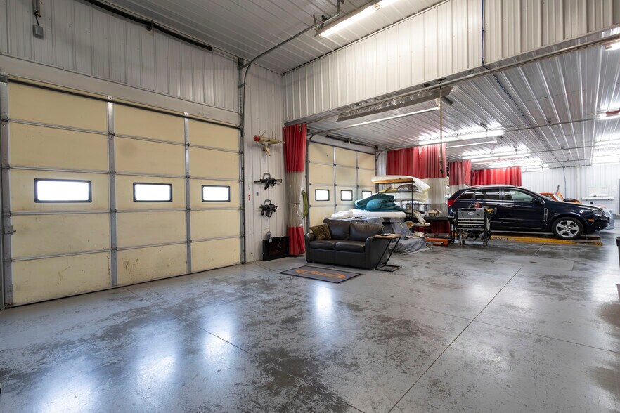 More Photos Of 959 Highway 24, Moberly General Retail For Sale