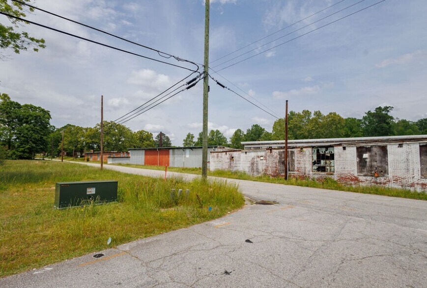 More Photos Of 279 Henry Bryant Rd, Newnan Land For Sale