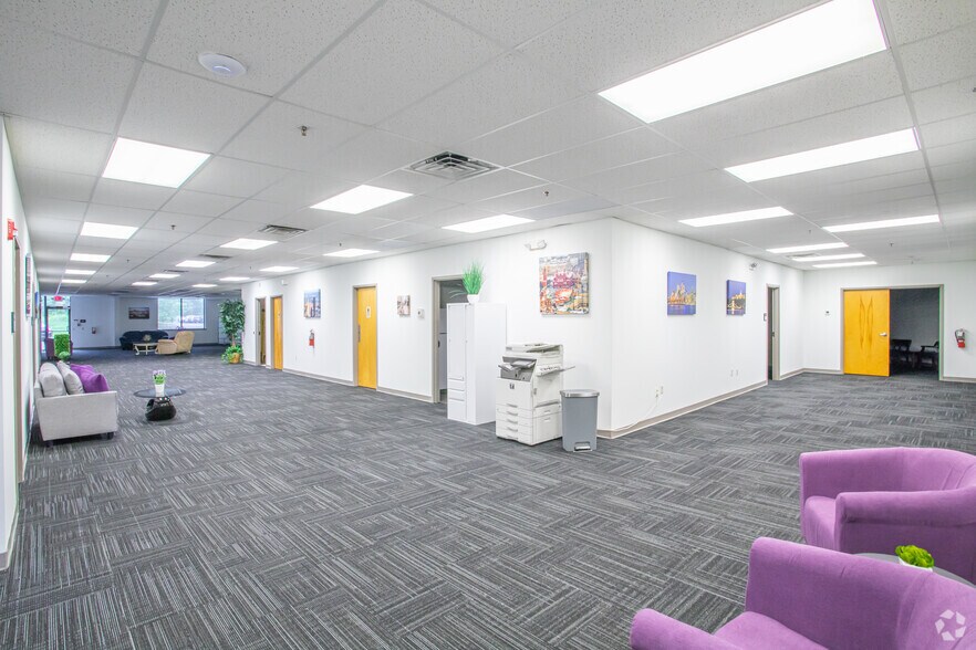 More Photos Of 1 Ivybrook Blvd, Warminster Township Light Distribution For Lease