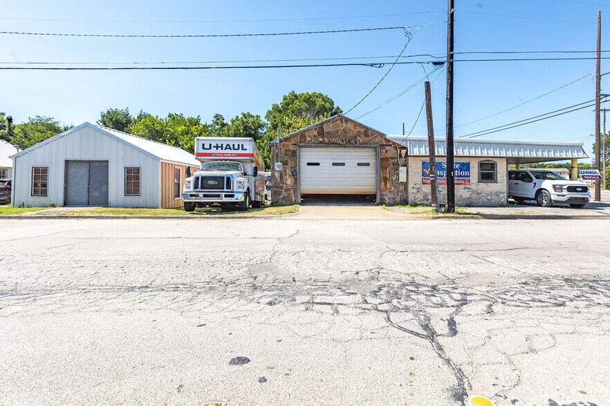 More Photos Of , Weatherford General Retail For Sale
